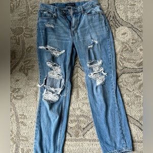 I am selling size 4 Aeropostale mom jeans.